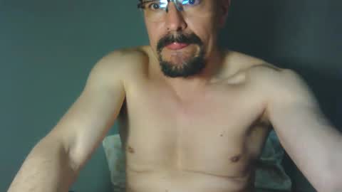 Snapshot of _yjesneth2011 chatting on 10-07-25, 01:03 _yjesneth2011 online show from 10-07-25, 01:03