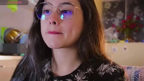 Macca and Ana online show from 01-03-25, 05:50