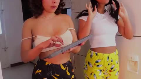 Macca and Ana online show from 01-20-25, 01:11