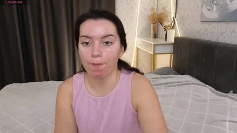 Jasmine online show from 10-21-25, 08:04