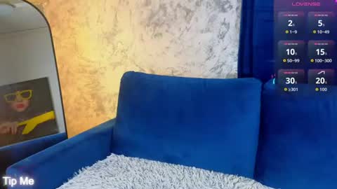 Snapshot of _yoursubmissive_ chatting on 06-21-26, 07:00 Sasha online show from 06-21-26, 07:00