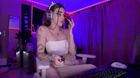 Roxy online show from 12-03-25, 09:46