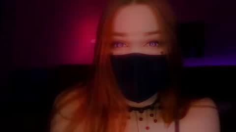 Snapshot of _yourwetdreams_ chatting on 07-04-26, 02:23 Roxy online show from 07-04-26, 02:23