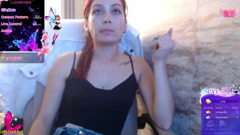 Yuyi online show from 04-01-26, 09:23