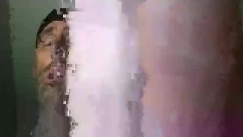 a02257661 online show from 06-03-26, 06:57