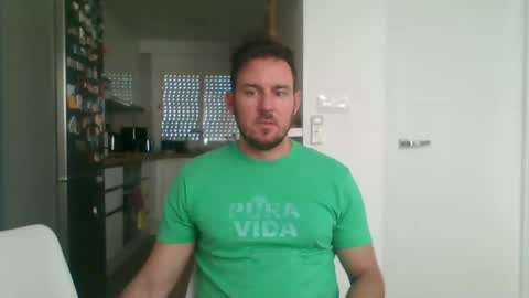 Snapshot of a3cuadros chatting on 06-27-26, 03:50 a3cuadros online show from 06-27-26, 03:50