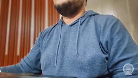 Sleepy owl online show from 09-18-25, 08:49