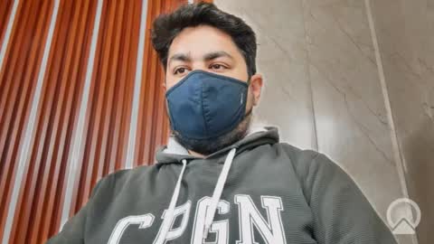 Sleepy owl online show from 11-27-25, 09:55