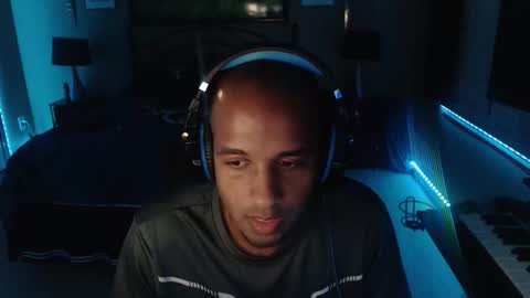 a4orce online show from 11-20-25, 02:12