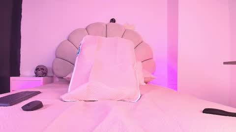 Aisha online show from 10-29-25, 11:56