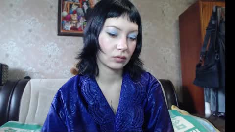 Snapshot of a_damn_good_coffee chatting on 02-13-25, 12:11 a_damn_good_coffee online show from 02-13-25, 12:11