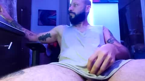 Snapshot of a_reii_ chatting on 07-17-26, 06:31 a_reii_ online show from 07-17-26, 06:31