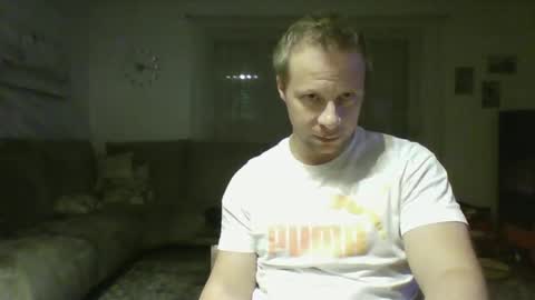 Snapshot of aaaandzzz chatting on 01-19-25, 09:13 Long distance cumshot online show from 01-19-25, 09:13