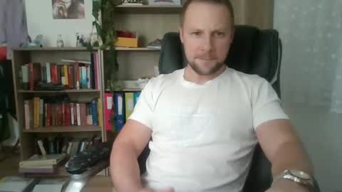 Long distance cumshot online show from 03-11-25, 10:07