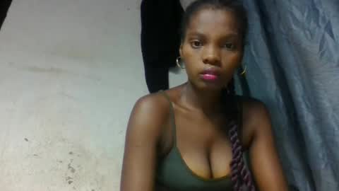 aadienne online show from 04-19-26, 11:18