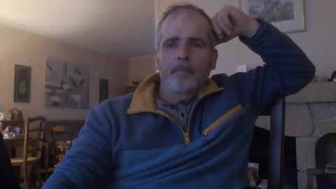 Snapshot of aalex1717 chatting on 01-02-25, 04:02 Aalex1717 online show from 01-02-25, 04:02