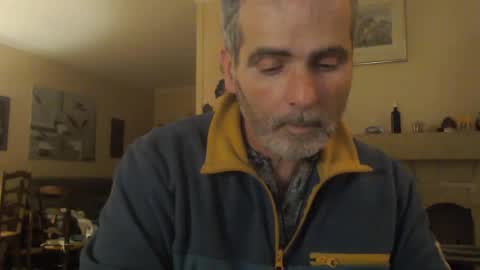 Snapshot of aalex1717 chatting on 01-02-25, 11:06 Aalex1717 online show from 01-02-25, 11:06