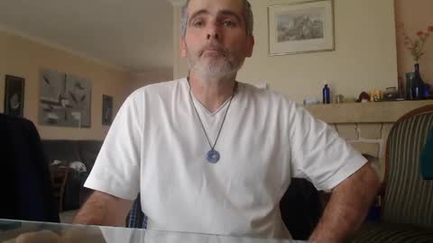 Snapshot of aalex1717 chatting on 01-25-25, 12:26 Aalex1717 online show from 01-25-25, 12:26