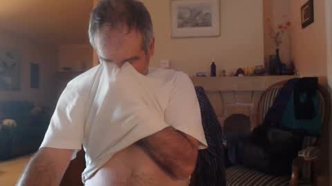 Snapshot of aalex1717 chatting on 01-25-25, 09:35 Aalex1717 online show from 01-25-25, 09:35