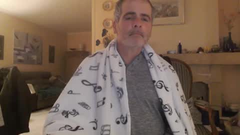 Snapshot of aalex1717 chatting on 01-29-25, 07:04 Aalex1717 online show from 01-29-25, 07:04