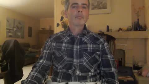 Snapshot of aalex1717 chatting on 02-03-25, 06:02 Aalex1717 online show from 02-03-25, 06:02