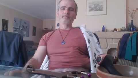 Snapshot of aalex1717 chatting on 02-08-25, 07:59 Aalex1717 online show from 02-08-25, 07:59