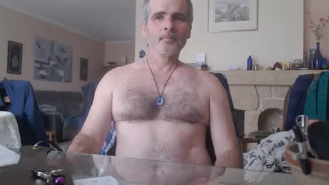 Snapshot of aalex1717 chatting on 02-08-25, 11:01 Aalex1717 online show from 02-08-25, 11:01