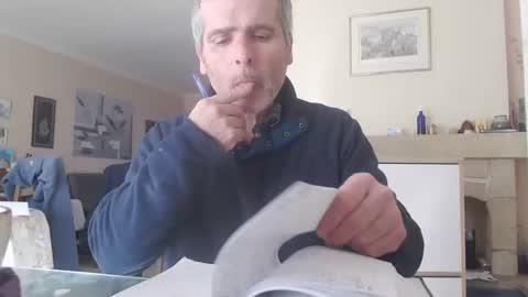 Snapshot of aalex1717 chatting on 02-15-25, 12:43 Aalex1717 online show from 02-15-25, 12:43