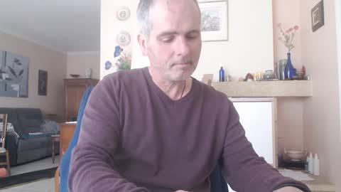 Snapshot of aalex1717 chatting on 03-06-25, 11:36 Aalex1717 online show from 03-06-25, 11:36