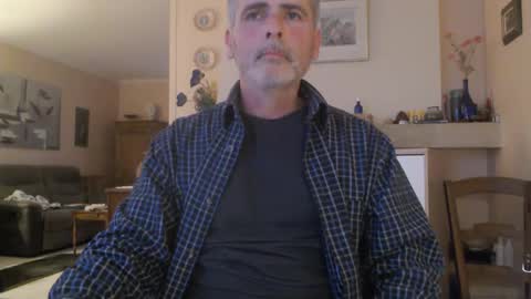 Snapshot of aalex1717 chatting on 03-09-25, 06:00 Aalex1717 online show from 03-09-25, 06:00