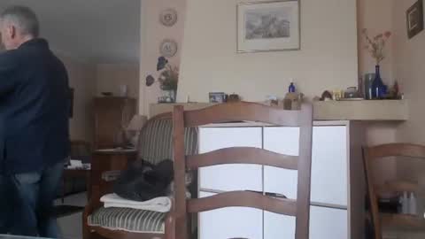 Snapshot of aalex1717 chatting on 03-10-25, 07:53 Aalex1717 online show from 03-10-25, 07:53