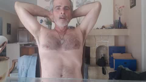 Snapshot of aalex1717 chatting on 09-16-25, 02:07 Aalex1717 online show from 09-16-25, 02:07