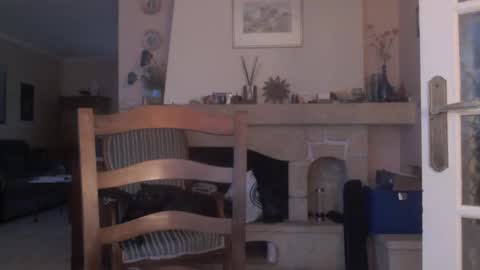 Snapshot of aalex1717 chatting on 11-01-25, 07:21 Aalex1717 online show from 11-01-25, 07:21