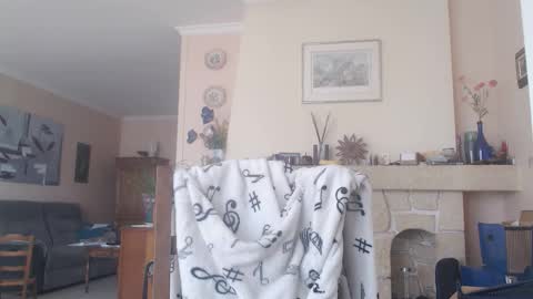 Snapshot of aalex1717 chatting on 11-21-25, 08:57 Aalex1717 online show from 11-21-25, 08:57