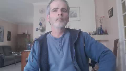 Snapshot of aalex1717 chatting on 12-22-25, 09:50 Aalex1717 online show from 12-22-25, 09:50