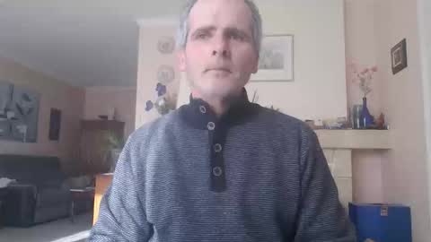 Snapshot of aalex1717 chatting on 01-11-26, 12:10 Aalex1717 online show from 01-11-26, 12:10