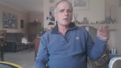 Aalex1717 online show from 07-14-26, 04:50