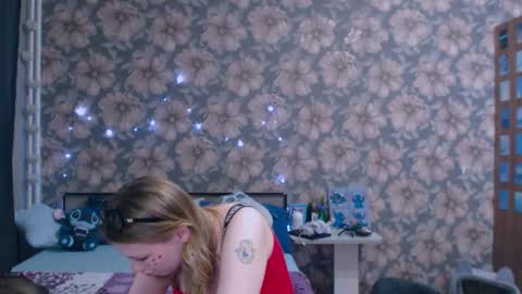 Alice online show from 02-10-26, 07:01