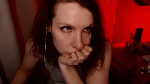 Katie online show from 01-18-25, 08:40