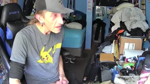 Snapshot of aaron111dub chatting on 05-27-26, 03:31 NorCalLongSlong online show from 05-27-26, 03:31