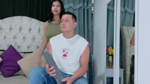 Aaron  Samanta  online show from 12-12-24, 10:56