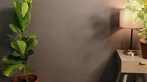 Snapshot of aaron_eze chatting on 11-17-25, 09:20 Aaron Ezequiel online show from 11-17-25, 09:20