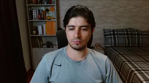 Aaron online show from 07-11-26, 07:38