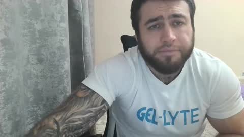 Davin tayl online show from 10-28-25, 05:48