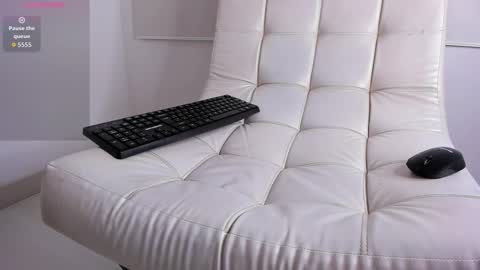 Aaron Tate online show from 03-11-26, 05:02