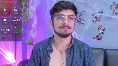 aaronfuentes7 online show from 10-21-25, 07:14