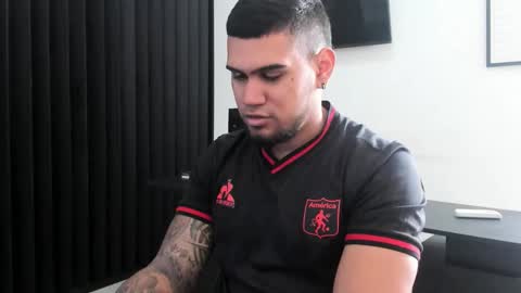 ig aaron hunter123 online show from 02-16-26, 02:13