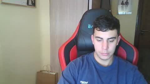 aaronlavine online show from 02-18-25, 04:37