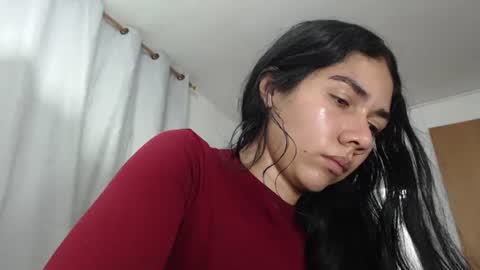 Snapshot of abbi_mooncb chatting on 01-11-25, 01:22 Abbi mooncb online show from 01-11-25, 01:22