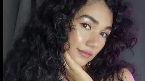 Snapshot of abbi_mooncb chatting on 06-26-26, 01:59 Abbi mooncb online show from 06-26-26, 01:59